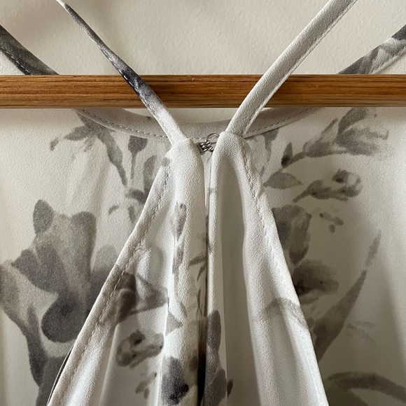 LOFT Tank Top Gray Ecru Bird Print Halter Size Medium Petite - Picture 5 of 6